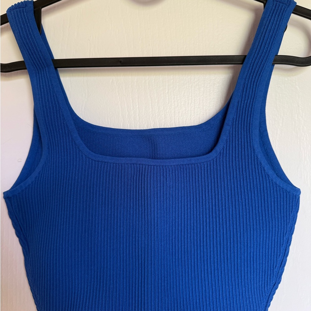 Babaton Cobalt Ribbed Crop Tank - Picture 2 of 3
